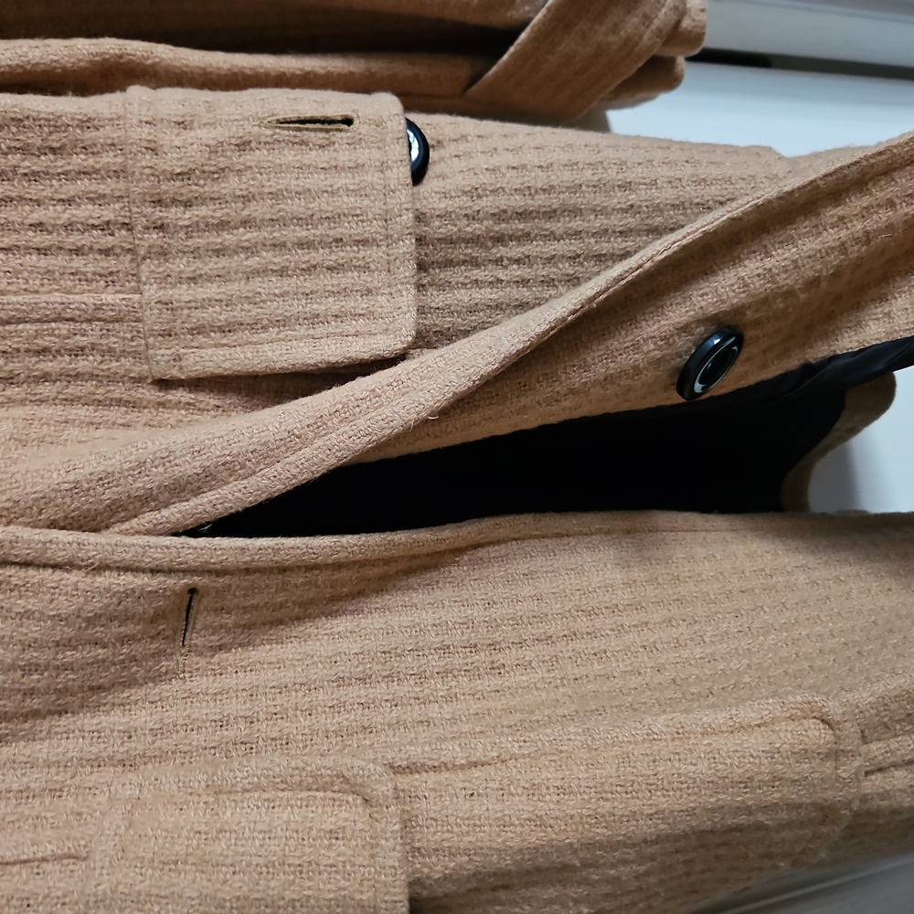 Taunt Coat - Picture 4 of 7